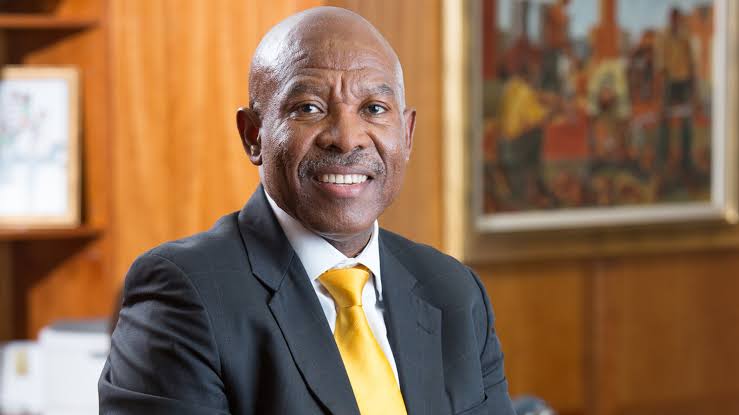 Kugcizelelwe ukubaluleka kweBhange loMbuso ligubha iminyaka ewu-100. USLINDILE KHANYILE uyabika