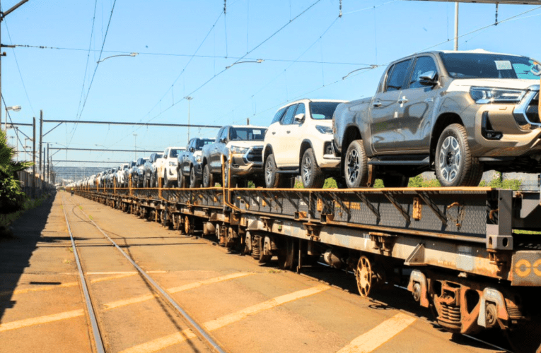 Kuningi okuhle ngokuhwebelana namanye amazwe, kuloba uJabulani Sikhakhane