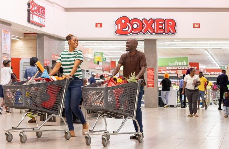 I-Boxer ingenise izigidigidi ngokuqala ukuhweba eJSE