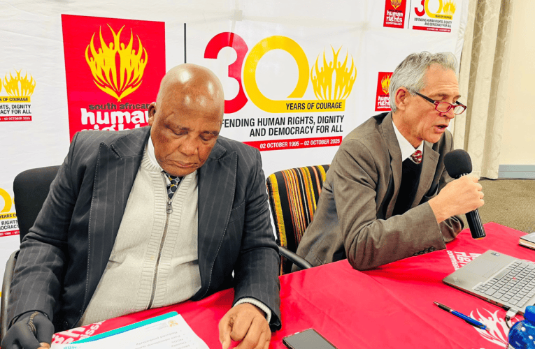 INingizimu Afrika ibhekene nempi yokudla okungenampilo nokubizayo – uMotsoaledi 