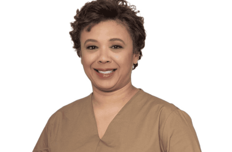 Izibalo zomnotho ziyisikhumbuzo sokuthi usemkhulu umsebenzi, kuloba uBusi Mavuso