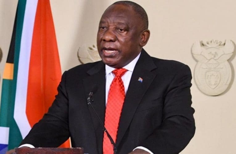 Abahlaziyi bashaya amakhala ngezethembiso ezintsha zikaRamaphosa. USLINDILE KHANYILE uyabika