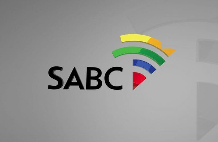 AMABHIZINISI amabili kahulumeni amemezele amabhodi amasha kuleli sonto. UMengameli uCyril Ramaphosa ugcine ekuphasisile ukuqokwa kwebhodi elisha elizohola iSABC, usihlalo walo okuzoba wuMnu uKhathutshelo Ramukumba kuthi iphini lakhe kube wuNks uNomvuyiso Batyi. Amanye amalungu ebhodi wuDkt uRenee Horne, u-Adv uTseliso Thipanyane, oNks uPhathiswa Magopeni, u-Aifheli Makhwanya, uMagdalene Moonsamy, oMnu uRearabetsoe Motaung, uDavid Maimela, uDinkwanyane Mohuba, uMpho Tsedu noNks uPalesa Kadi. UmNyango wamaBhizinisi kaHulumeni wona umemezele ibhodi yesikhashana ezokwengamela iSouth African Airways. Usihlalo wesikhashana kuzoba wuMnu uDerek Hanekom, owake waba ngungqongqoshe wezokuvakasha. Amanye amalungu ebhodi oNks uFathima Gany, uFundi Sithebe, uMnu uMahlubi Mazwi, u-Adv uJohannes Weapond, uSolwazi uJohn Lamola (obambele isikhulu esiphezulu), uNks uClarissa Appana noMnu uDumisani Sangweni.