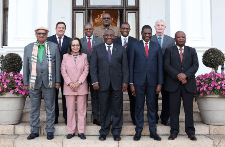 Uhulumeni wobumbano uyafathuza ngomnotho – izingqapheli